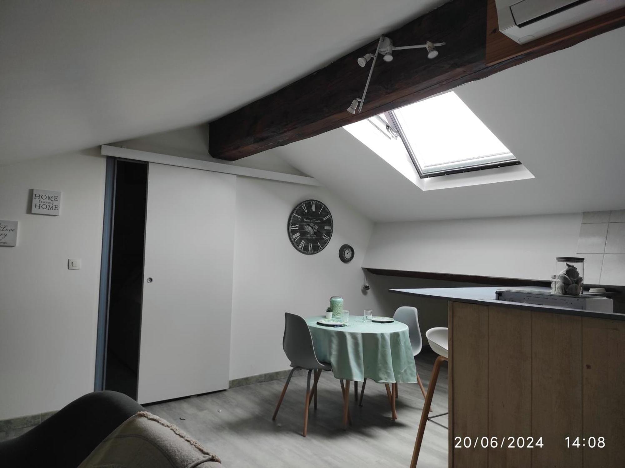 Sous Les Toits Lägenhet Narbonne Exteriör bild